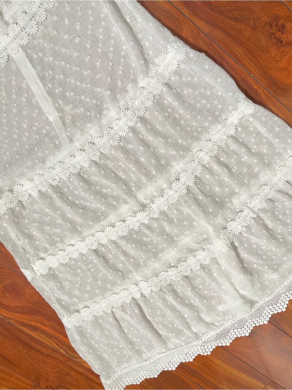 Lulu's “dreaming of you” Swiss Dot Midi Dress. * no underslip - Picture 8 of 8